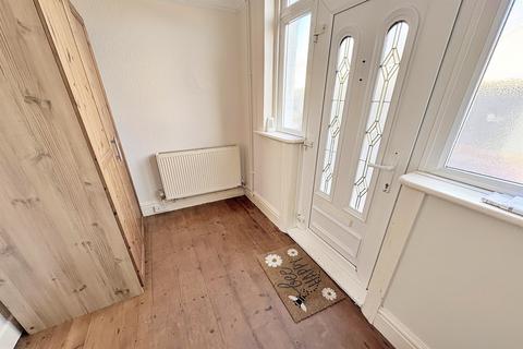 2 bedroom flat for sale, Boscombe
