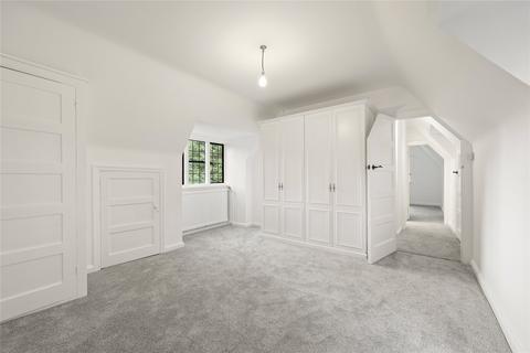 undefined, Camp End Road, Weybridge, Surrey, KT13