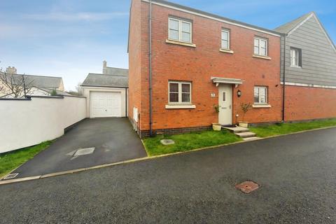 3 bedroom semi-detached house for sale - Y Gilfach, Neath SA10