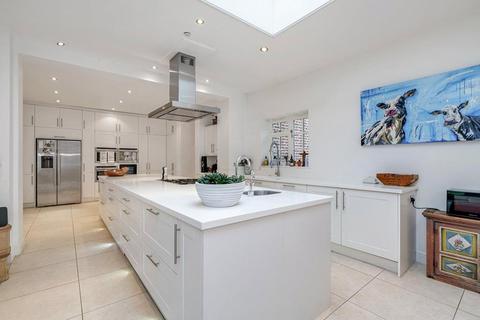 5 bedroom detached house to rent, Callow Hill, Virginia Water, Surrey, GU25