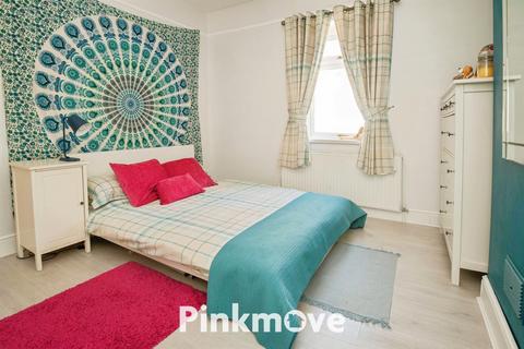 4 bedroom end of terrace house for sale, Carlton Terrace, Newport NP18
