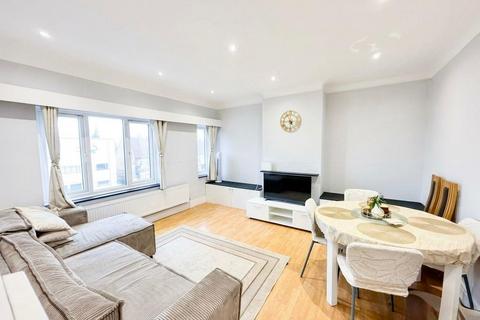 undefined, Uxbridge Road, Uxbridge UB10