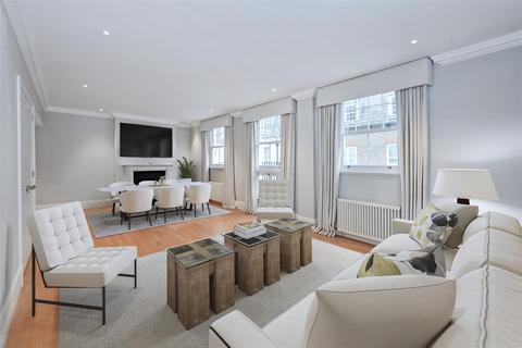undefined, Clabon Mews, Knightsbridge, SW1X