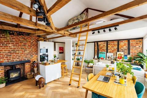 2 bedroom flat for sale, High Street, Hemel Hempstead HP1