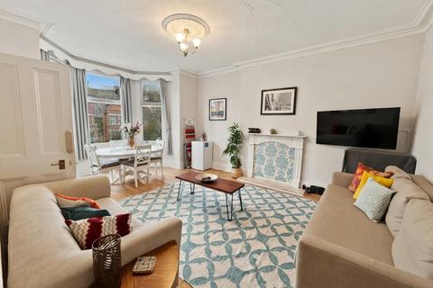 1 bedroom flat to rent, Madeley Road, London, W5