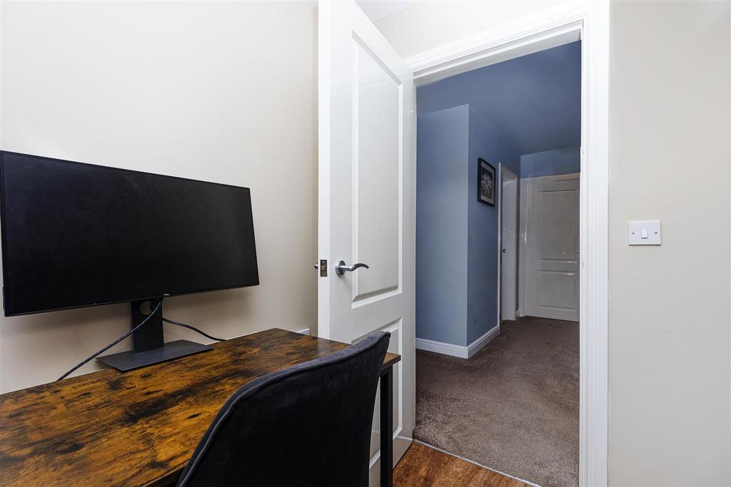 Bramleys Estate Agents - Suffolk Rise - Ferndale (