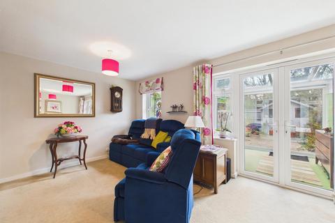 undefined, Tamar Close, Aylesbury HP21