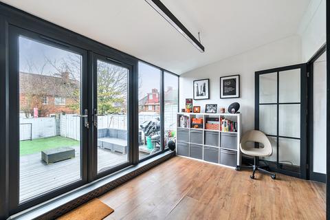 3 bedroom terraced house for sale, Wrythe Lane, Carshalton SM5