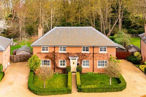 undefined, Garden Lane, Tyringham, Newport Pagnell, Buckinghamshire, MK16