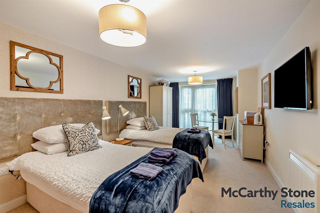 Guest Suite