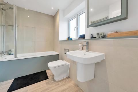 2 bedroom end of terrace house for sale, Perch Chase, Ely CB7