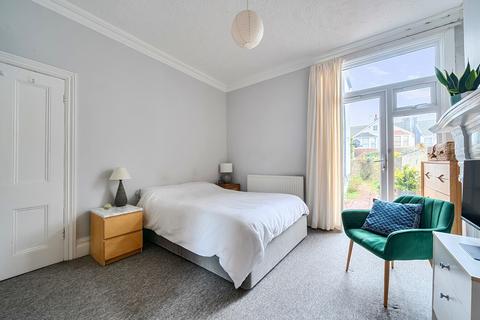 2 bedroom flat for sale, St Georges Road, Worthing, West Sussex, BN11
