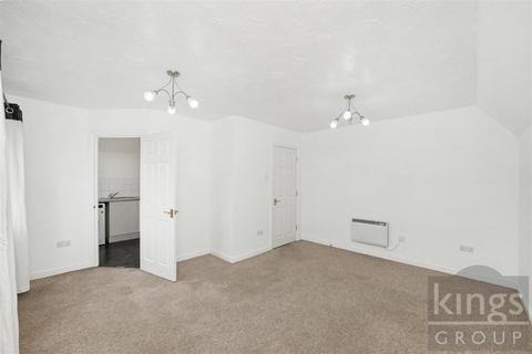 2 bedroom flat for sale, Chelsea Gardens, Church Langley