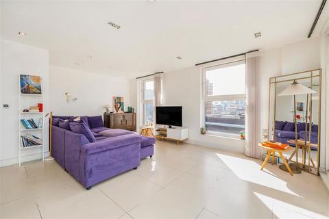 2 bedroom flat to rent, East Road, London N1