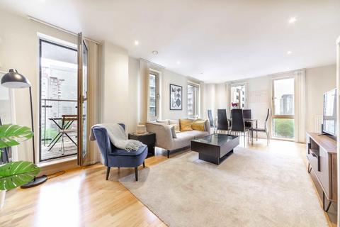 3 bedroom flat to rent, Indescon Square, London E14