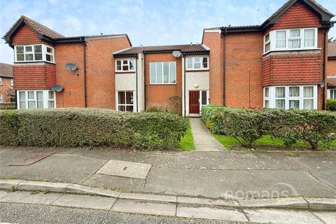 Studio for sale, Clarkes Drive, Uxbridge