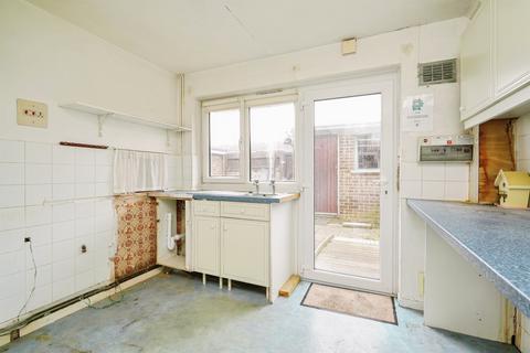2 bedroom terraced house for sale, High Furlong, Banbury
