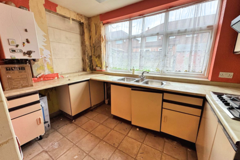 3 bedroom semi-detached house for sale, Goring avenue, Gorton