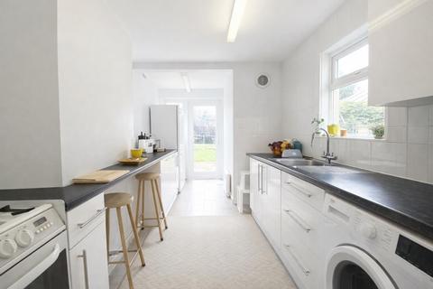 undefined, Lyndhurst Road, Worthing