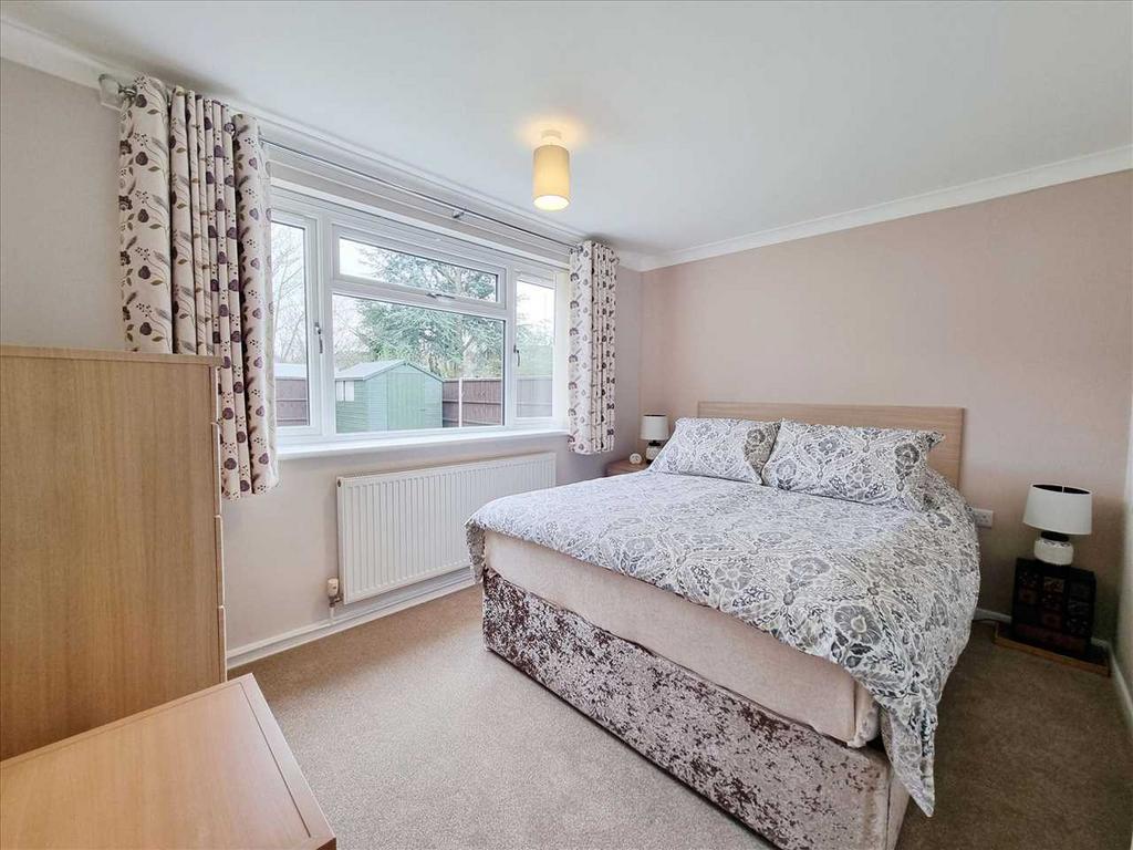 Bedroom 1: