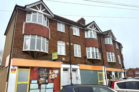 Shop for sale, 2 Clay Corner, Chertsey, Surrey, KT16 8EZ