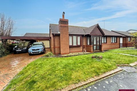 3 bedroom detached bungalow for sale, Kerfoot Avenue, Rhuddlan, Denbighshire LL18 2UR