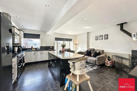 undefined, Radford Drive, Irlam, M44