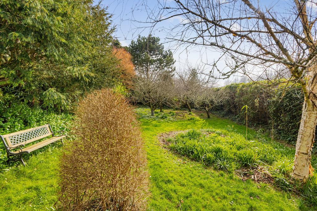 A12 - Avon House, Kingsbridge - 260304