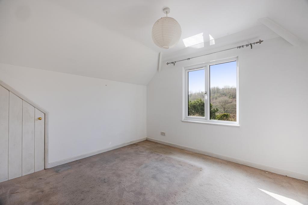 A21 - Avon House, Kingsbridge - 260304