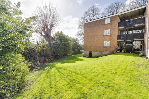 undefined, The Gables, The Southra, Dinas Powys, The Vale Of Glamorgan. CF64 4DN