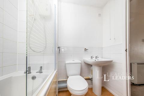 undefined, Oldfield Road, Ipswich, IP8