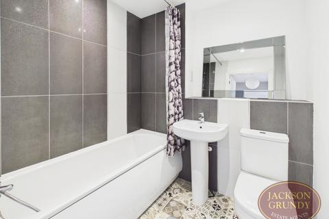4 bedroom terraced house for sale, Knot Tiers Drive, Upton, NN5 4DA