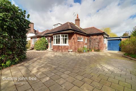 5 bedroom detached bungalow for sale, Rope Lane, Wistaston