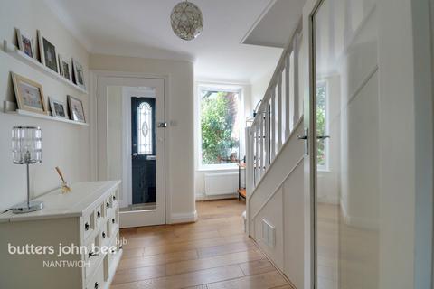 5 bedroom detached bungalow for sale, Rope Lane, Wistaston