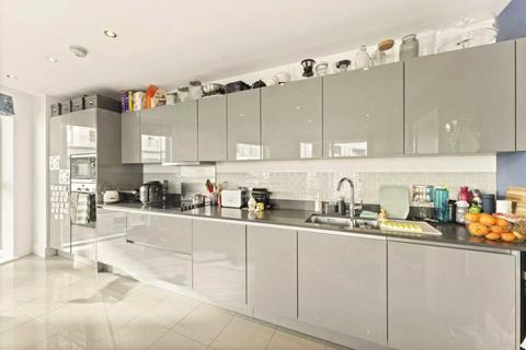2 bedroom apartment for sale, Levett Square, Kew, Surrey, TW9
