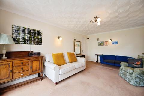 2 bedroom bungalow for sale, Mengham Avenue, Hayling Island, Hampshire, PO11