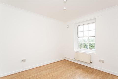 undefined, Bracken House, Bow, E3