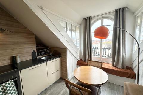 undefined, Flat 6, 26 Cleveland Road, St Helier