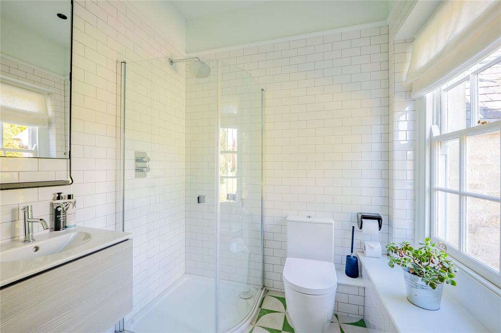 En Suite Shower