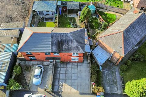 3 bedroom semi-detached house for sale, Grange Road, Bickershaw, WN2