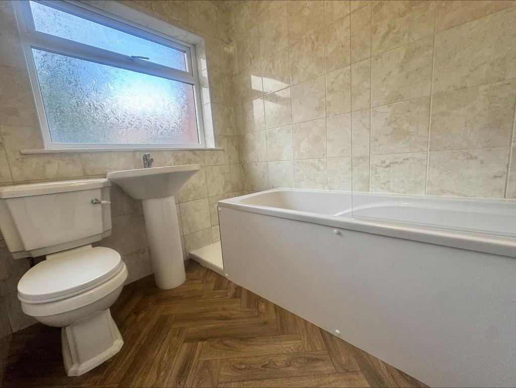 Bathroom.jpeg