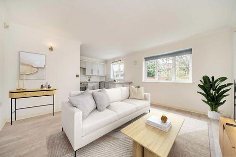 2 bedroom flat to rent, Kempton Court, Sunbury-On-Thames TW16
