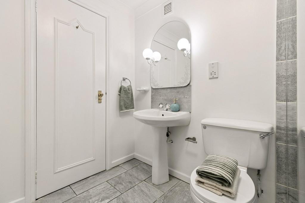Main Shower Room