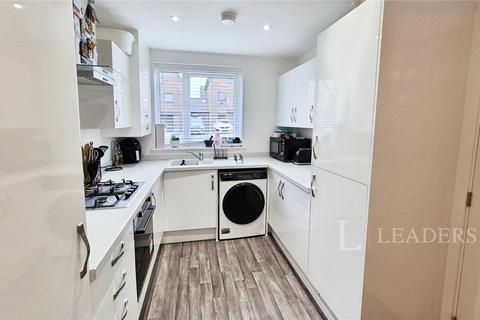 3 bedroom end of terrace house for sale, Bluebell Way, Whiteley, Fareham