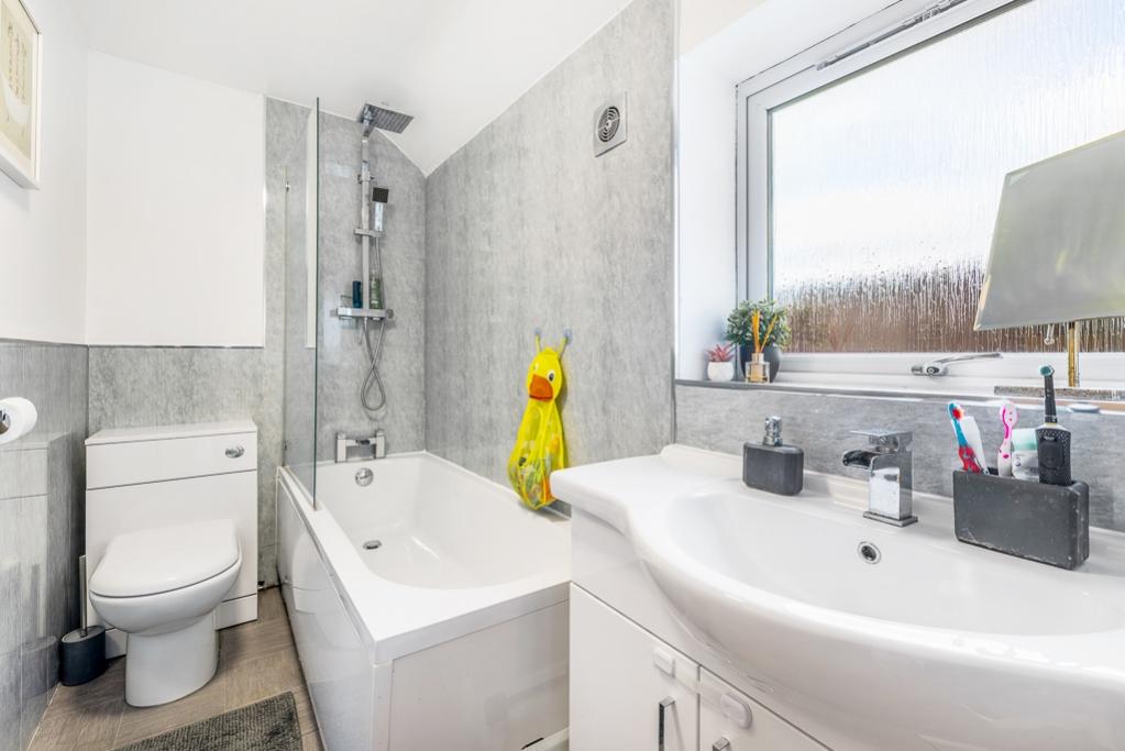 21 Horbling Lane (Stickney)-19
