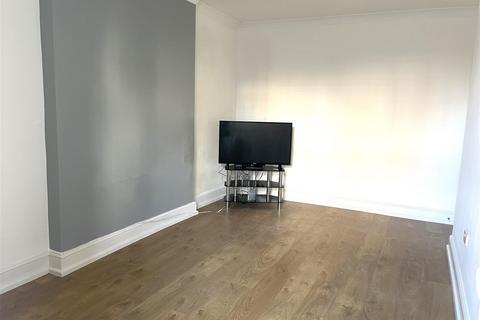 2 bedroom flat for sale, Granada Road, Southsea