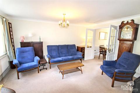 3 bedroom semi-detached house for sale, Ascott Way, Berkshire RG14