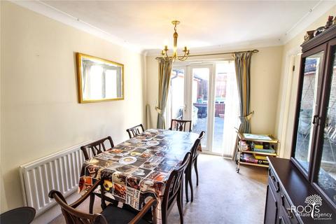 3 bedroom semi-detached house for sale, Ascott Way, Berkshire RG14