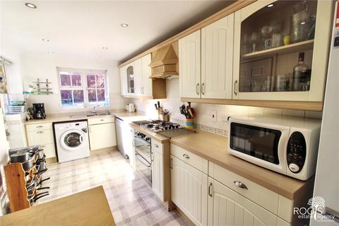 3 bedroom semi-detached house for sale, Ascott Way, Berkshire RG14