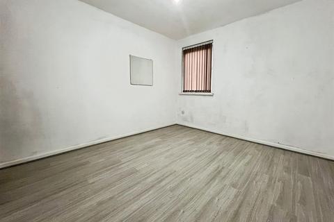 undefined, Lister Gardens, Bradford BD8